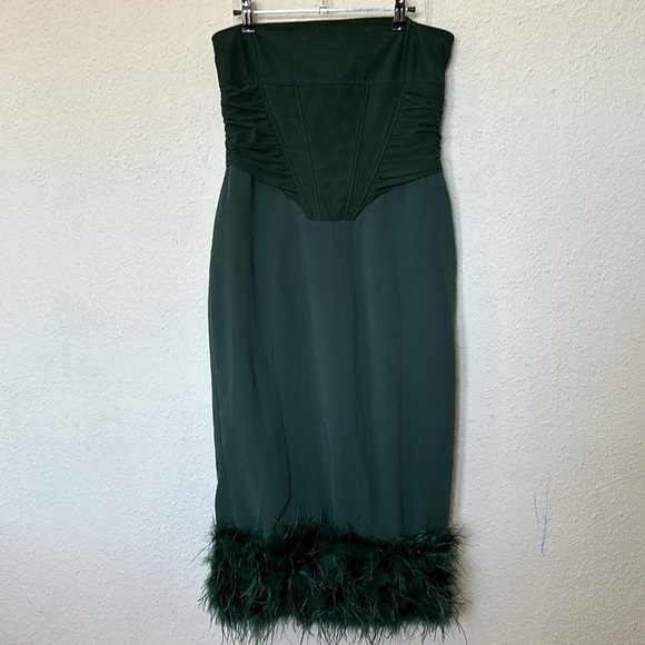 House of CB‎ Fionula Emerald Green Strapless Corset Midi Dress feather NWOT sz L - Picture 8 of 11
